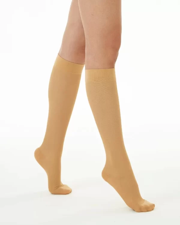 Knee high compression socks