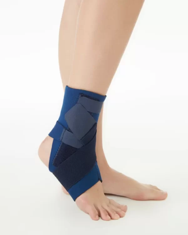 Cross strap ankle support with stays for sprains