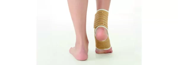 Elastic ankle support for sprain