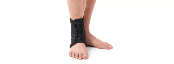 Laced ankle stabilizer brace for sprains treatment