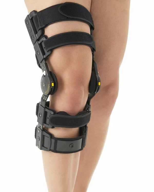 Post-Operative ROM knee brace for pain with revolving dial lock