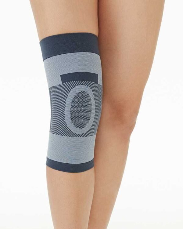 Gradually knee compression sleeve for swelling treatment