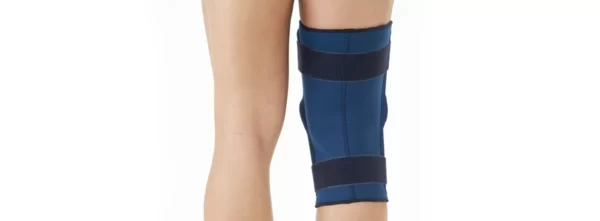 Knee brace sleeve for knee pain